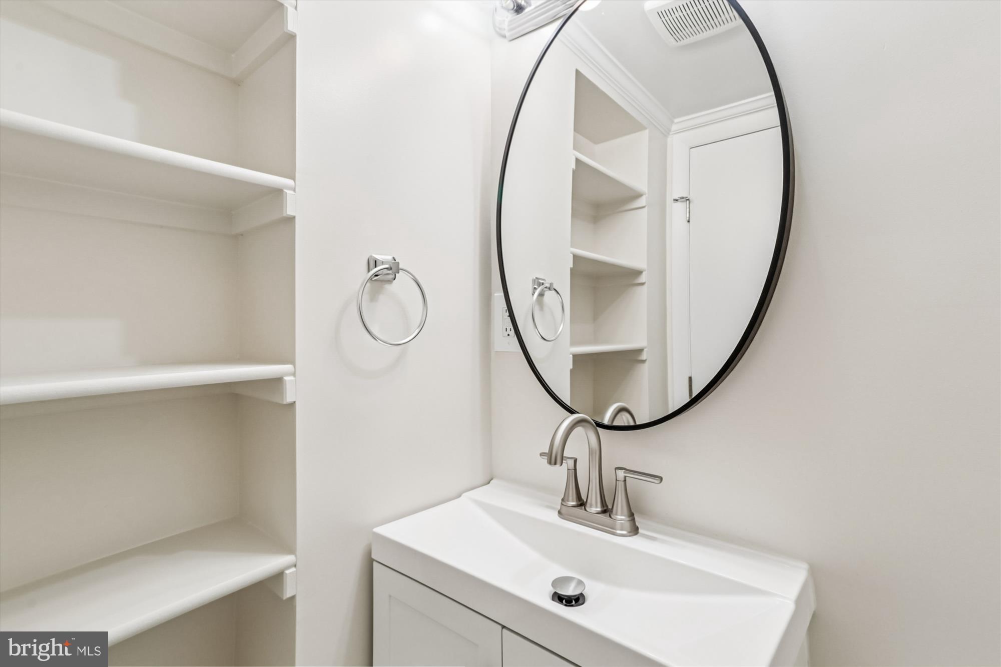 GARRETT FOREST - Residential Lease