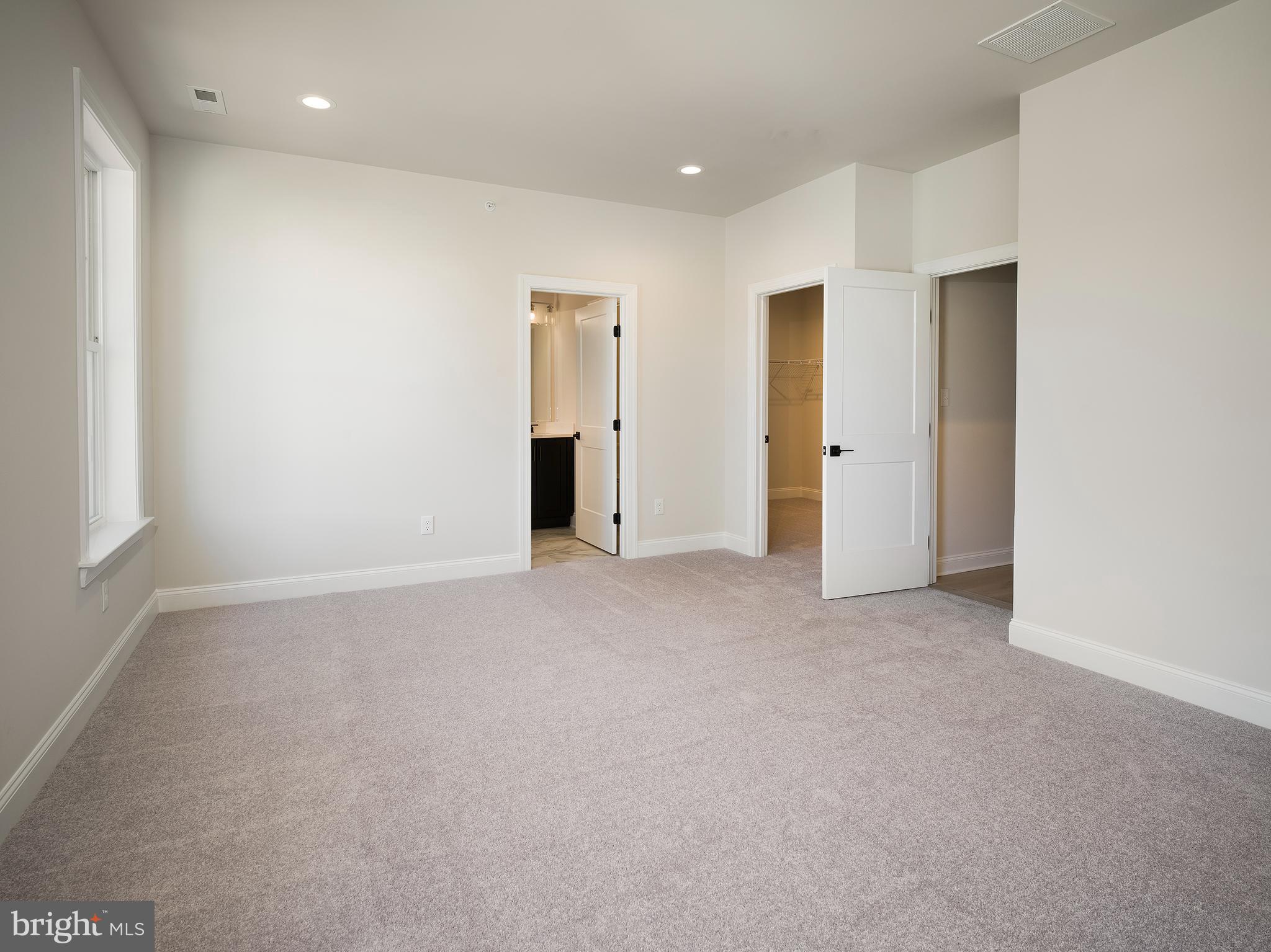 NEWTOWN WALK AT ELLIS PRESERVE - Residential