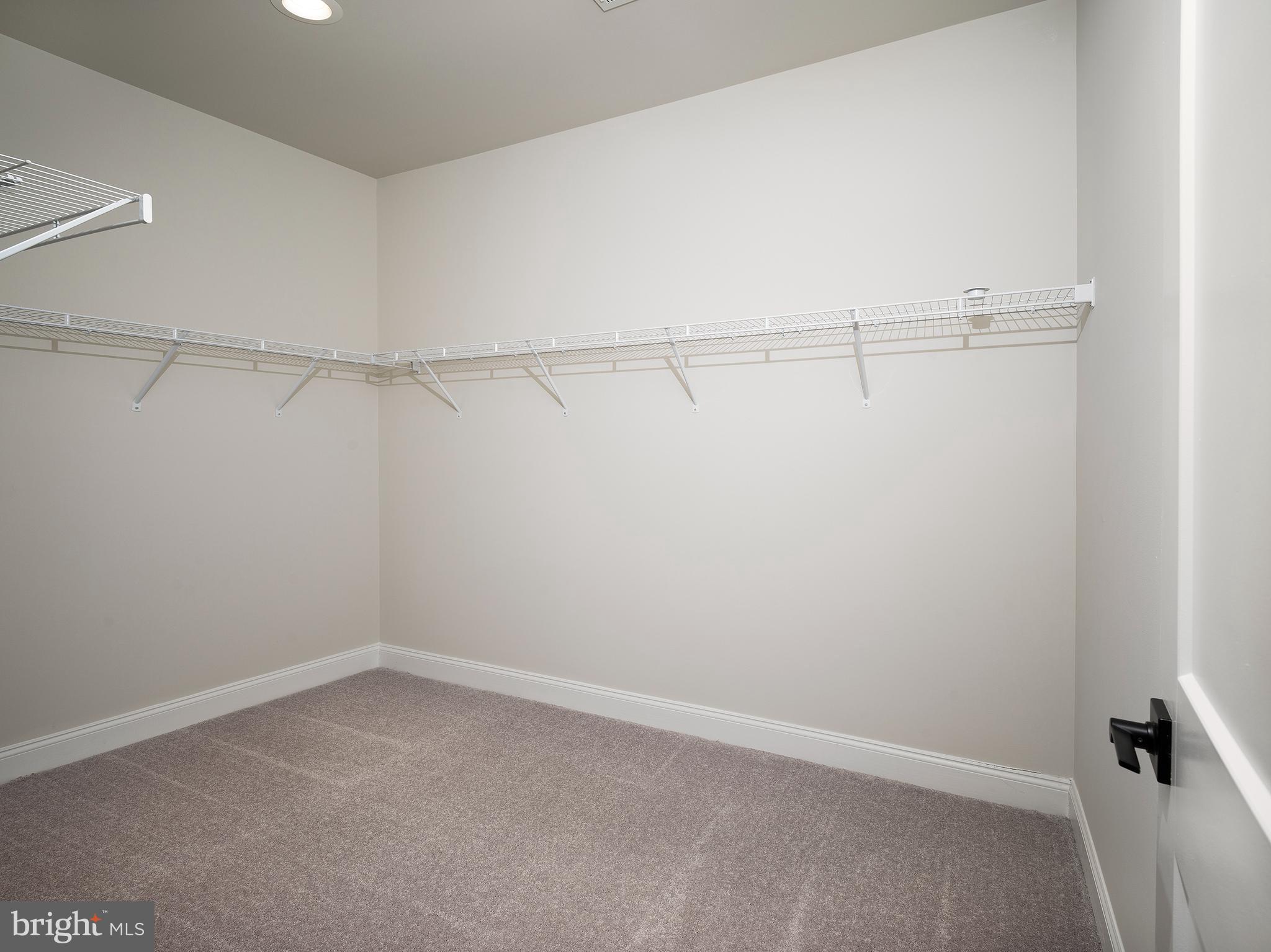 NEWTOWN WALK AT ELLIS PRESERVE - Residential