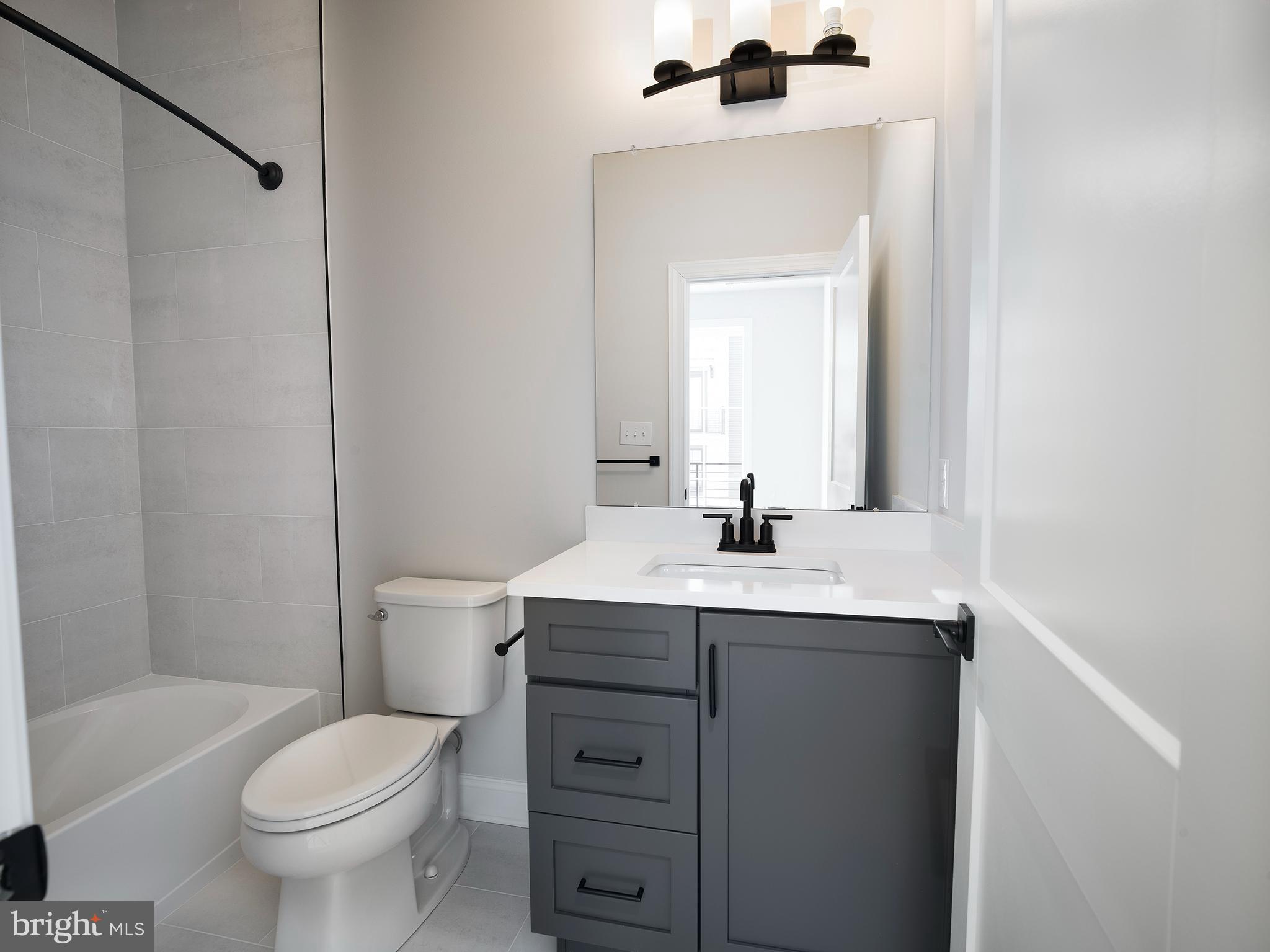 NEWTOWN WALK AT ELLIS PRESERVE - Residential