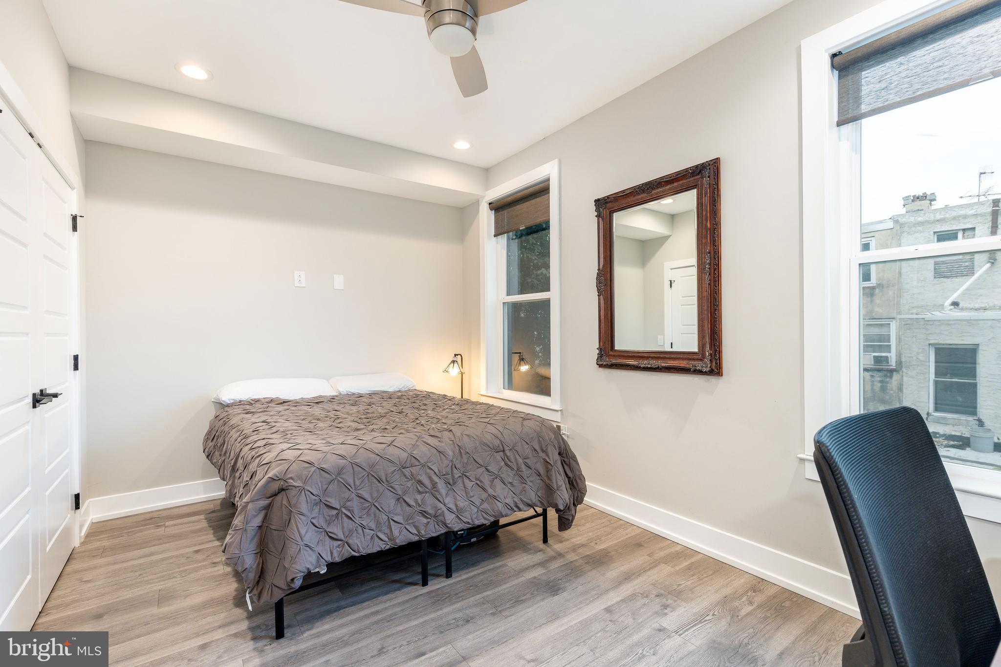 NORRIS SQUARE - Residential