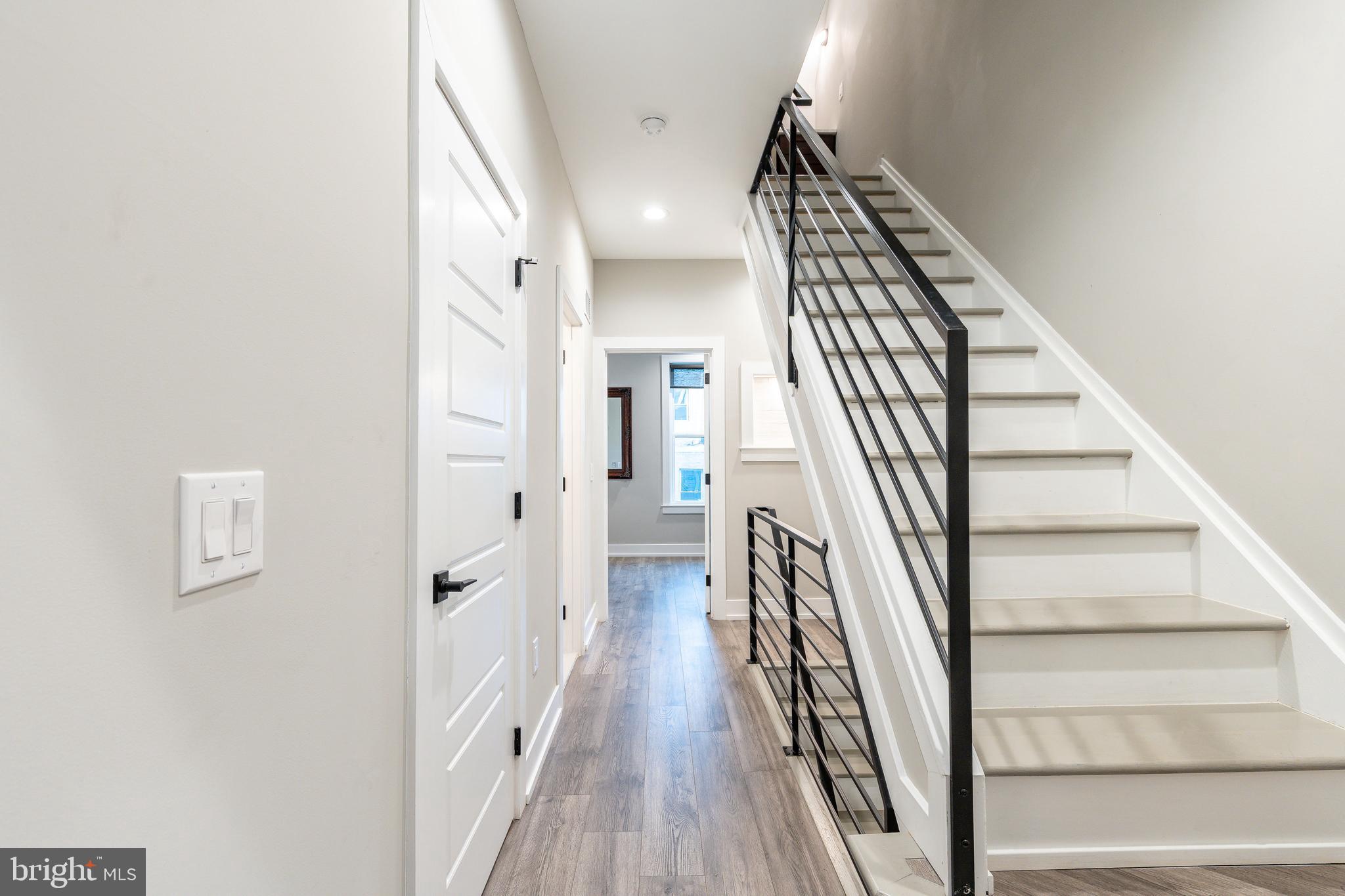 NORRIS SQUARE - Residential
