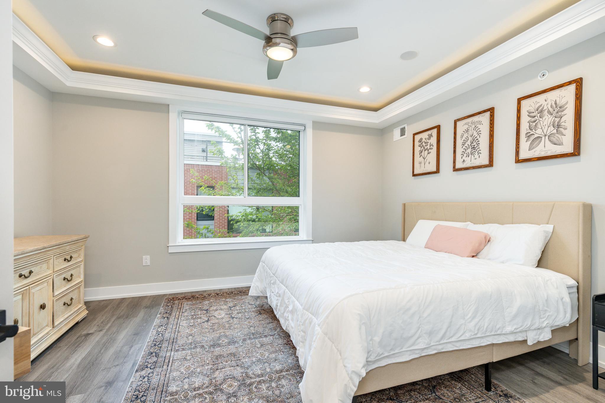 NORRIS SQUARE - Residential