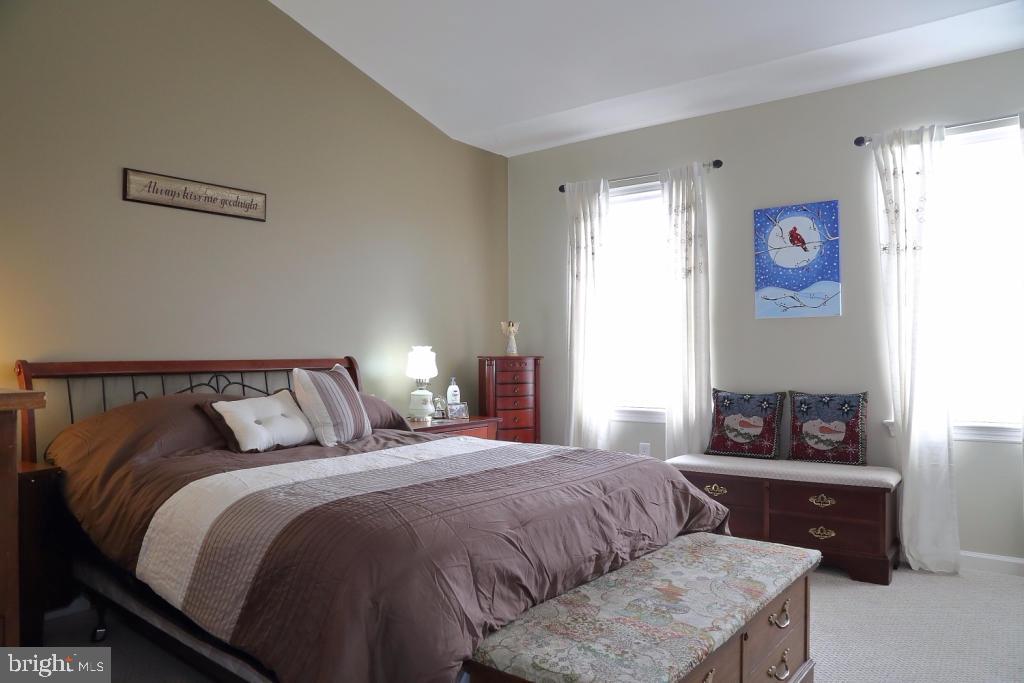 MALLARD POND - Residential