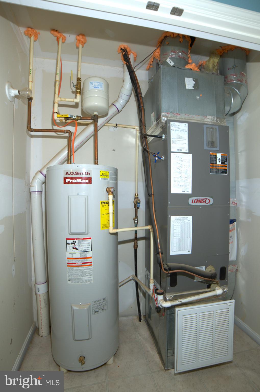 HAMMONDS MILL - Residential