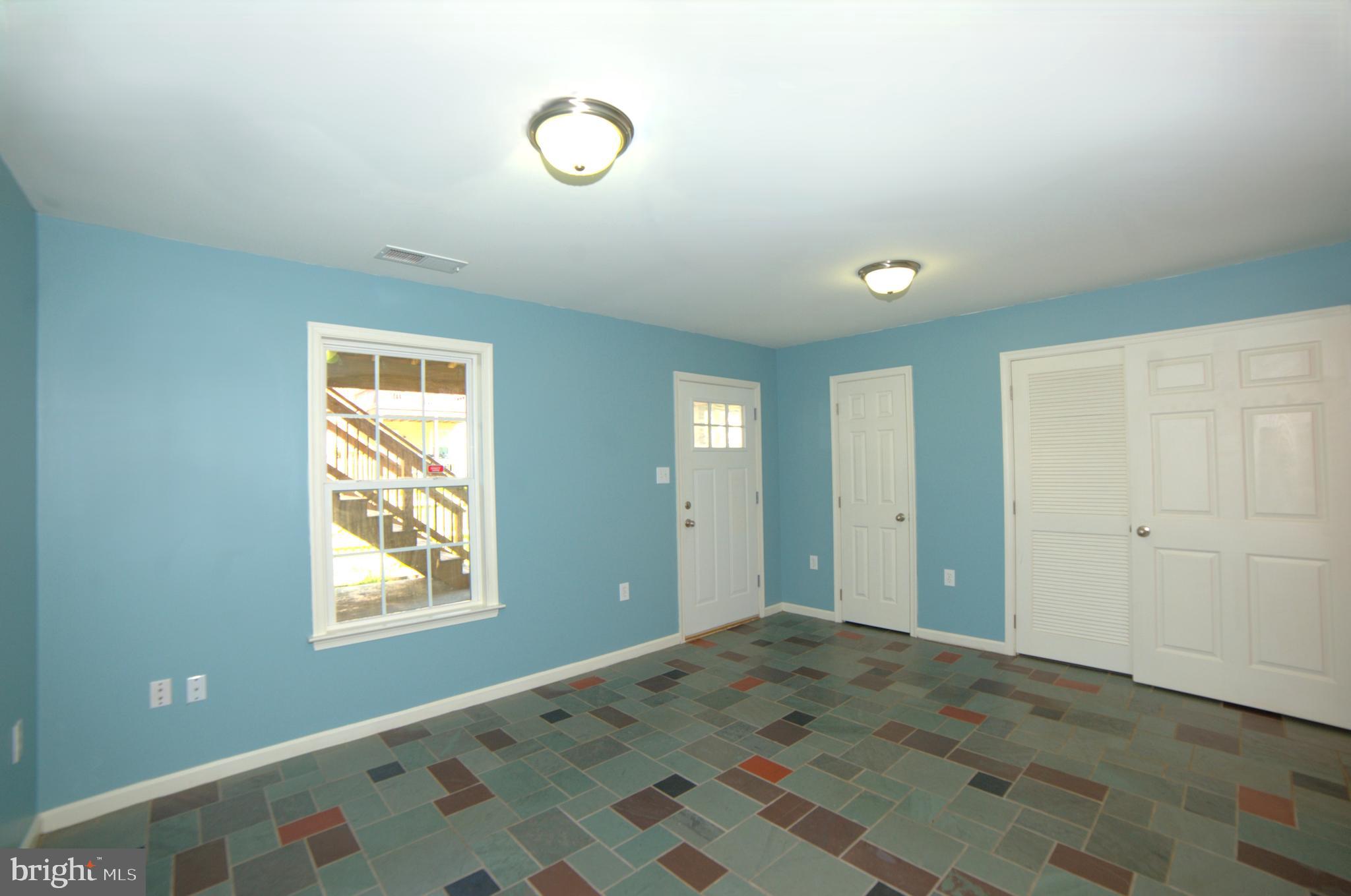 HAMMONDS MILL - Residential