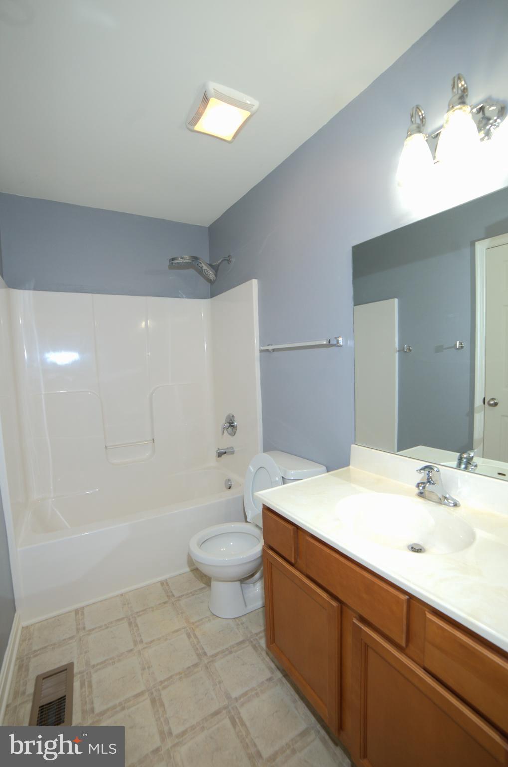 HAMMONDS MILL - Residential