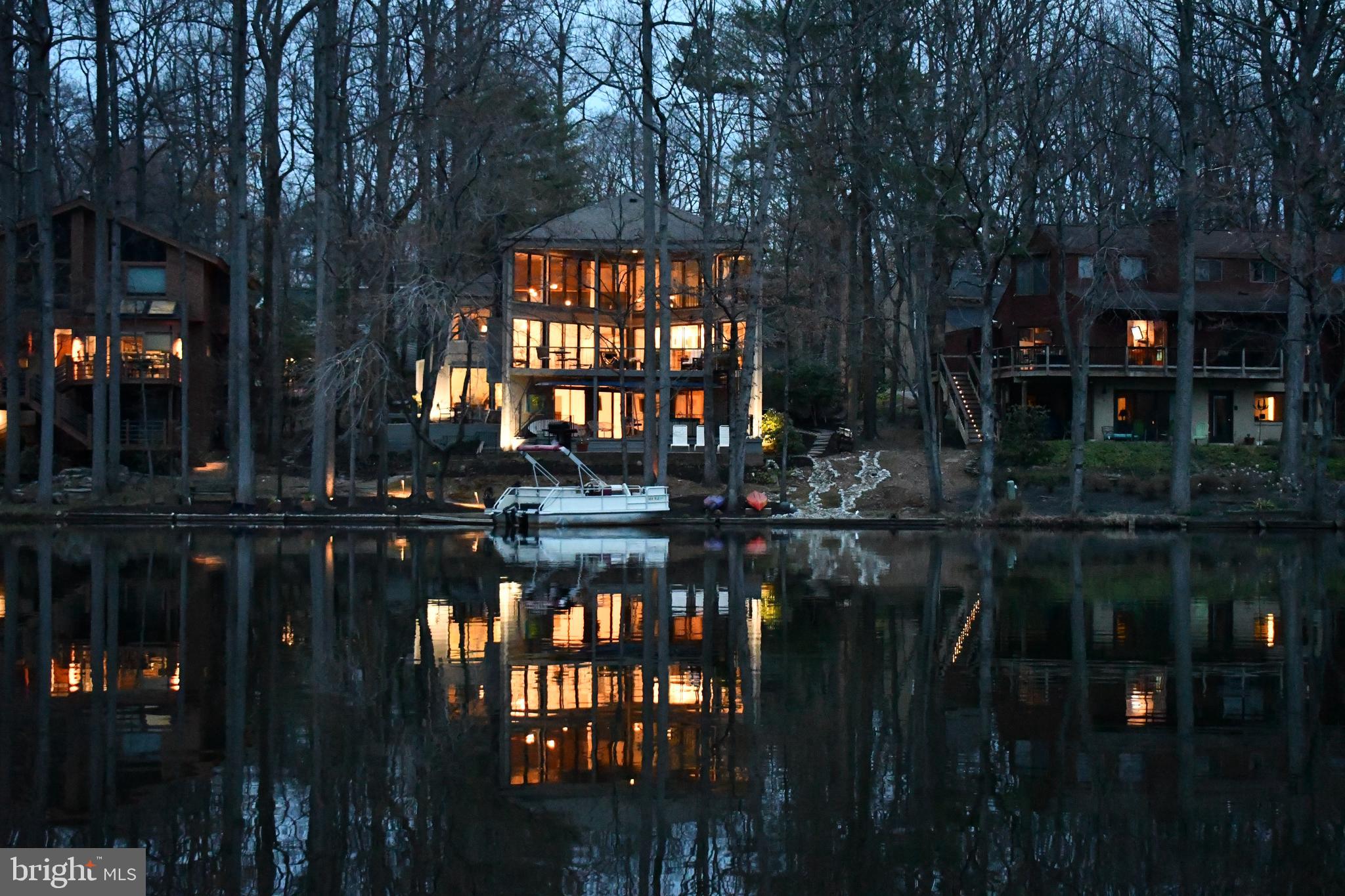 RESTON - Residential
