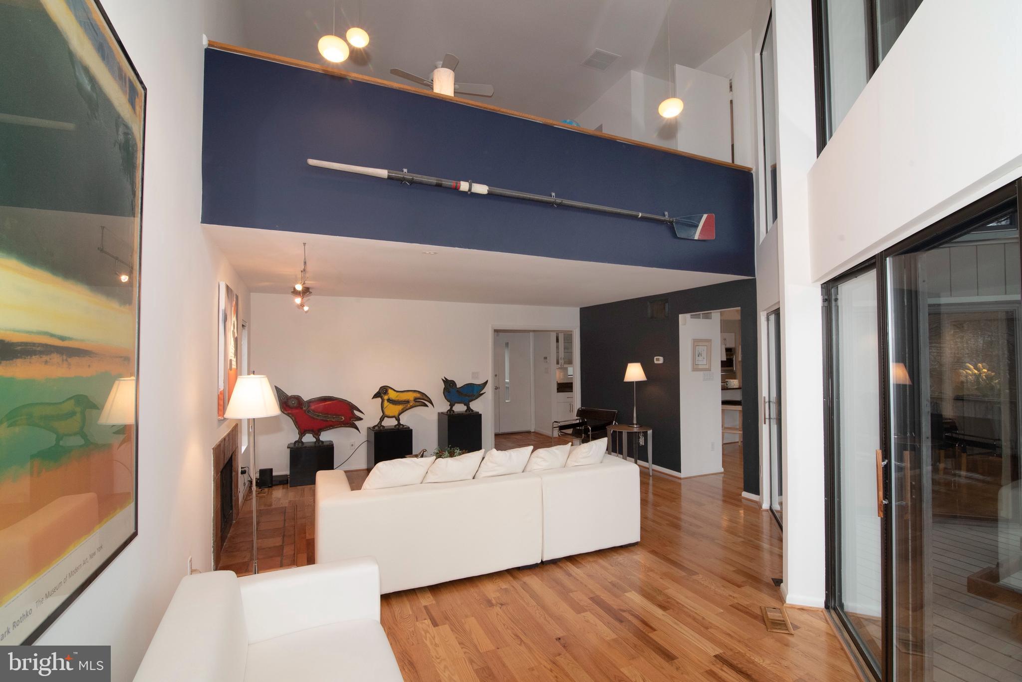 RESTON - Residential