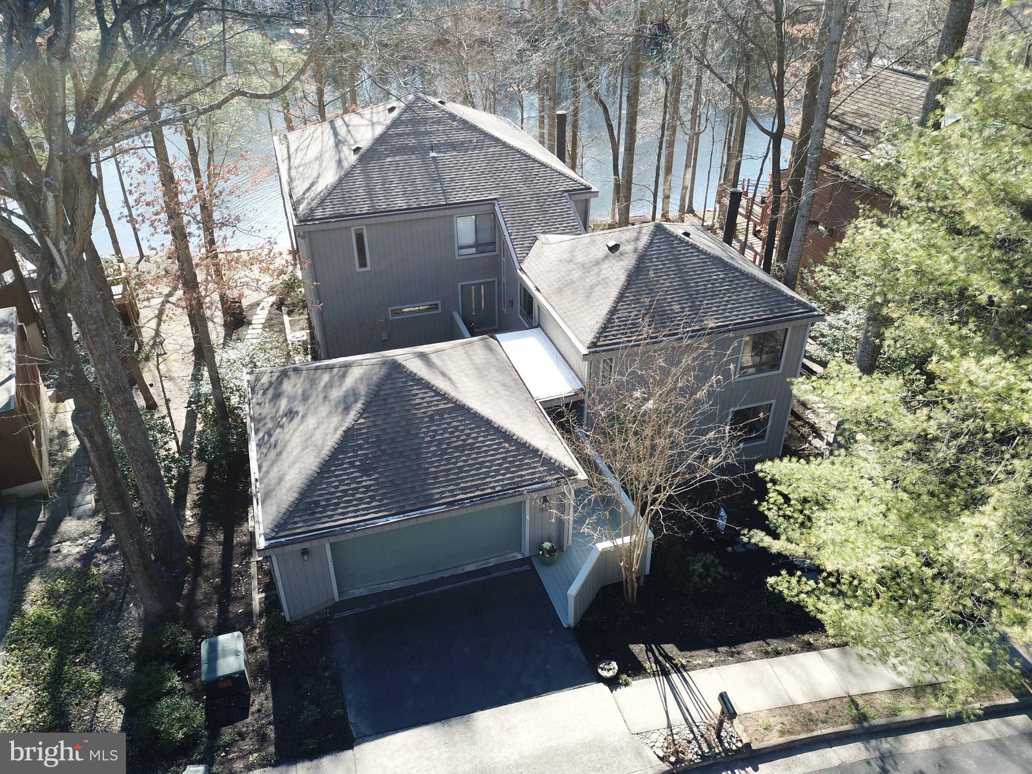 RESTON - Residential