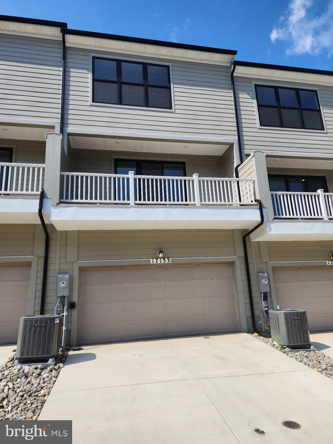 MILL BRANCH - Residential Lease