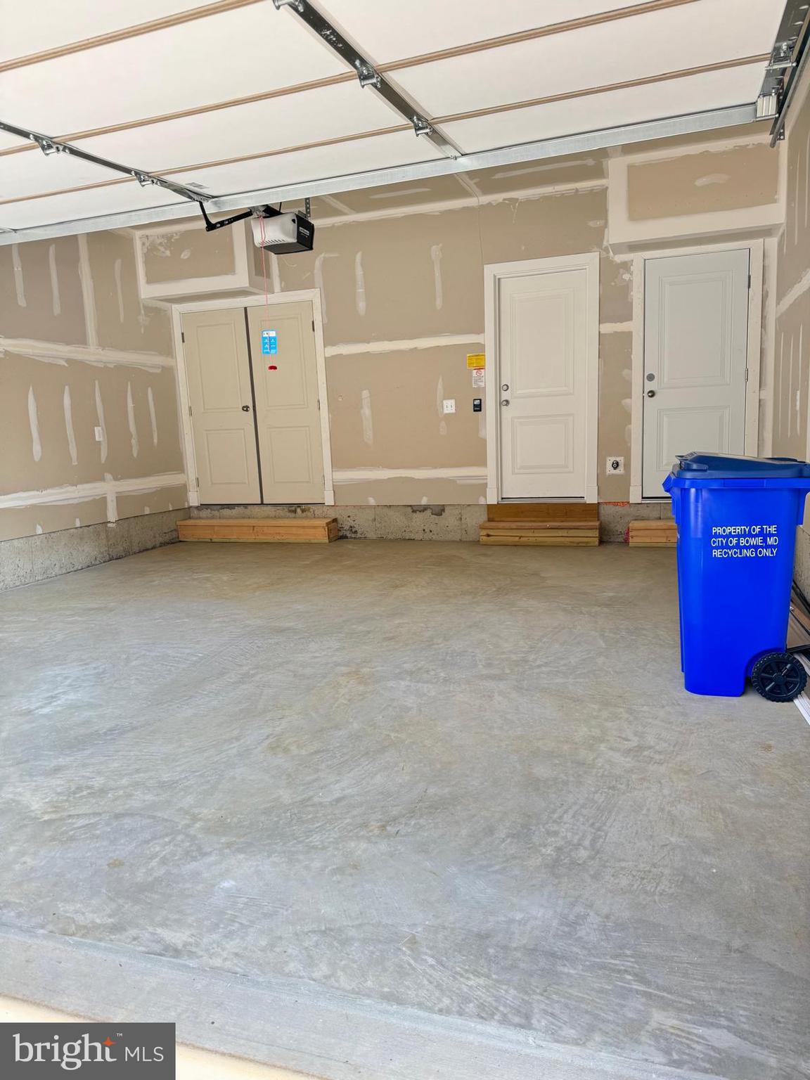 MILL BRANCH - Residential Lease