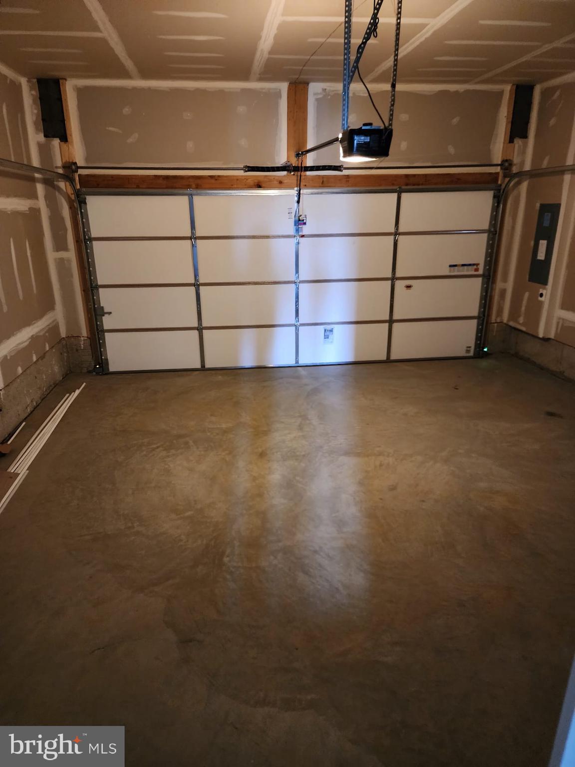 MILL BRANCH - Residential Lease