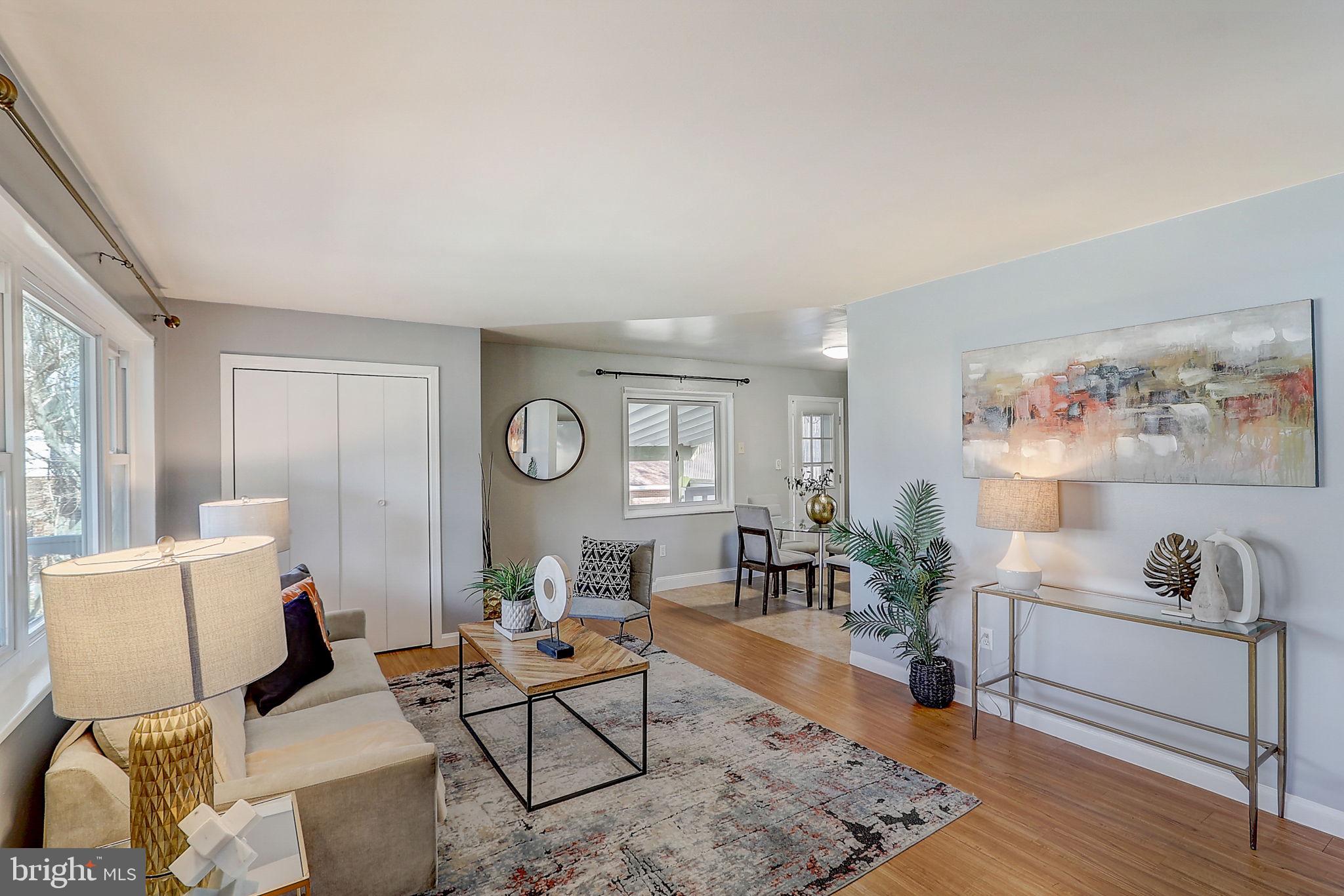 VIRGINIA HILLS - Residential