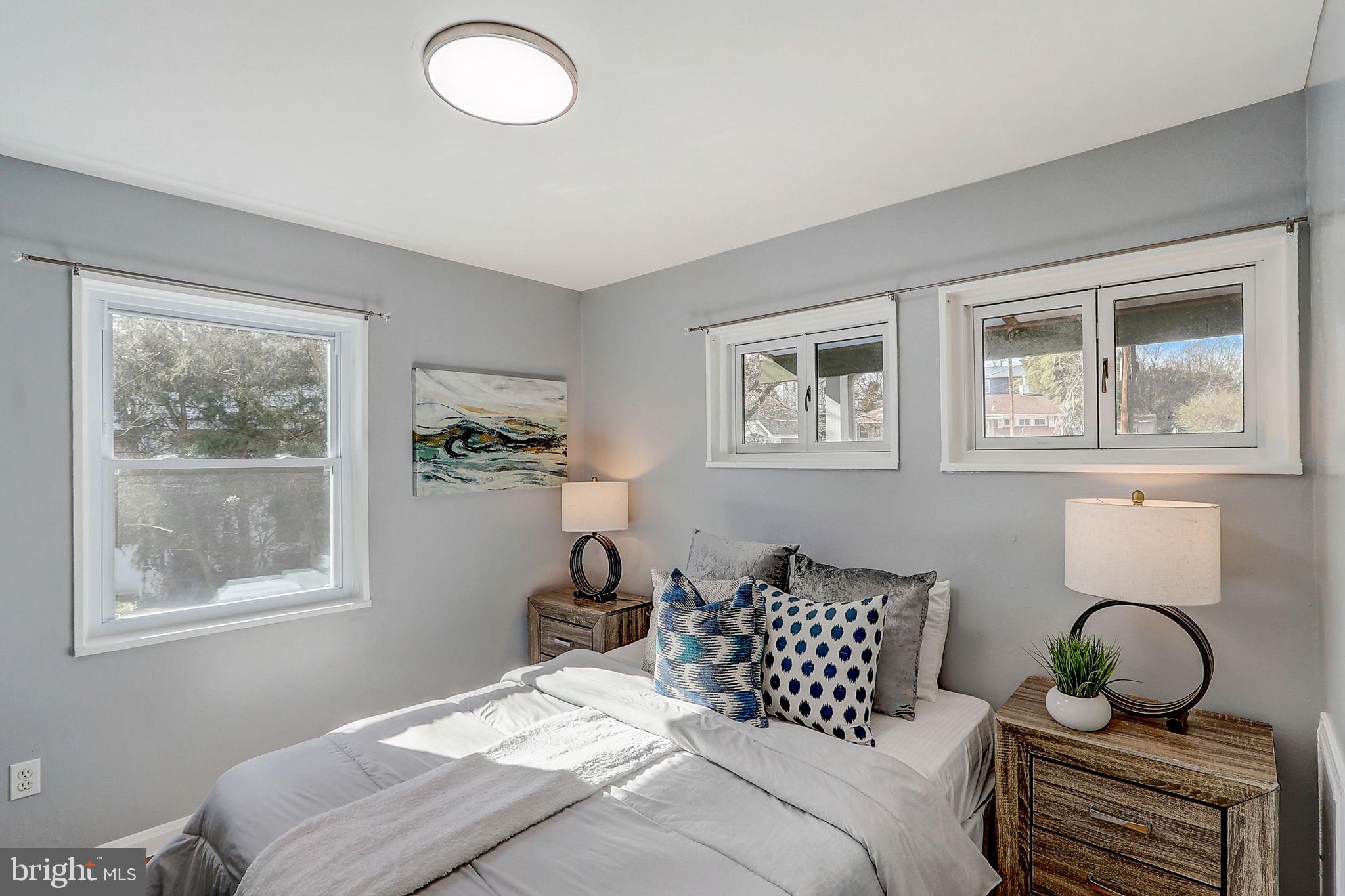 VIRGINIA HILLS - Residential