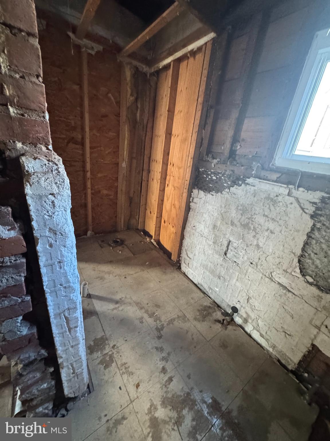 GERMANTOWN (EAST) - Residential