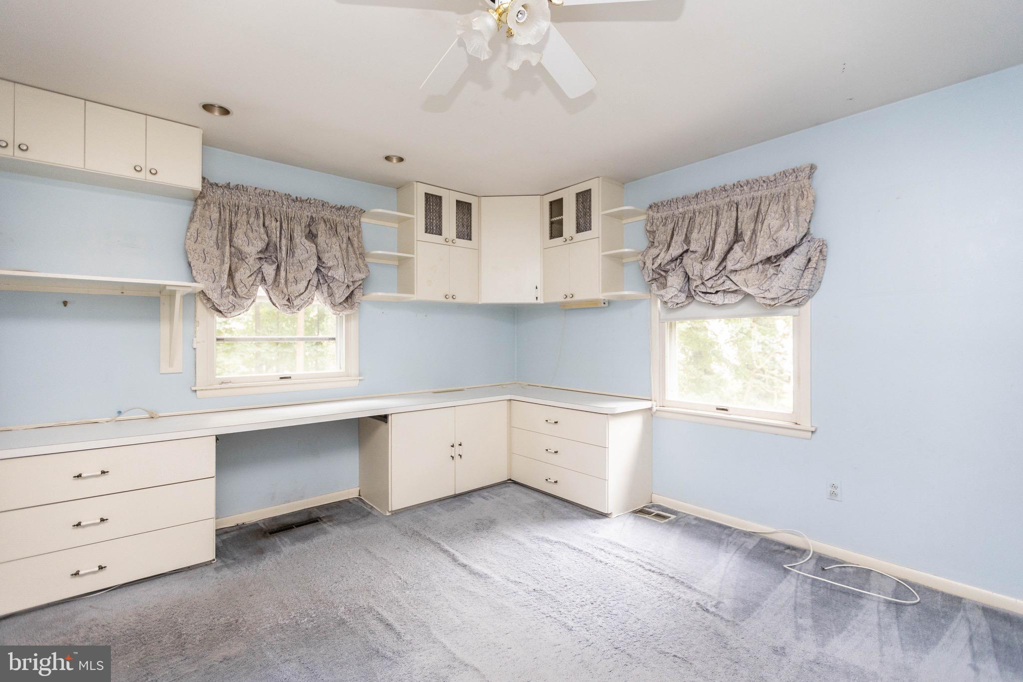 TOWSON - Residential