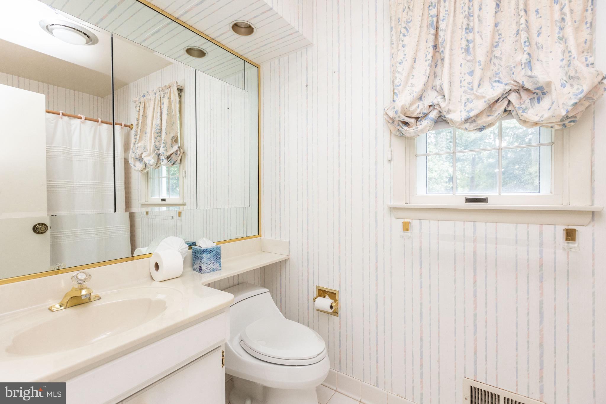 TOWSON - Residential