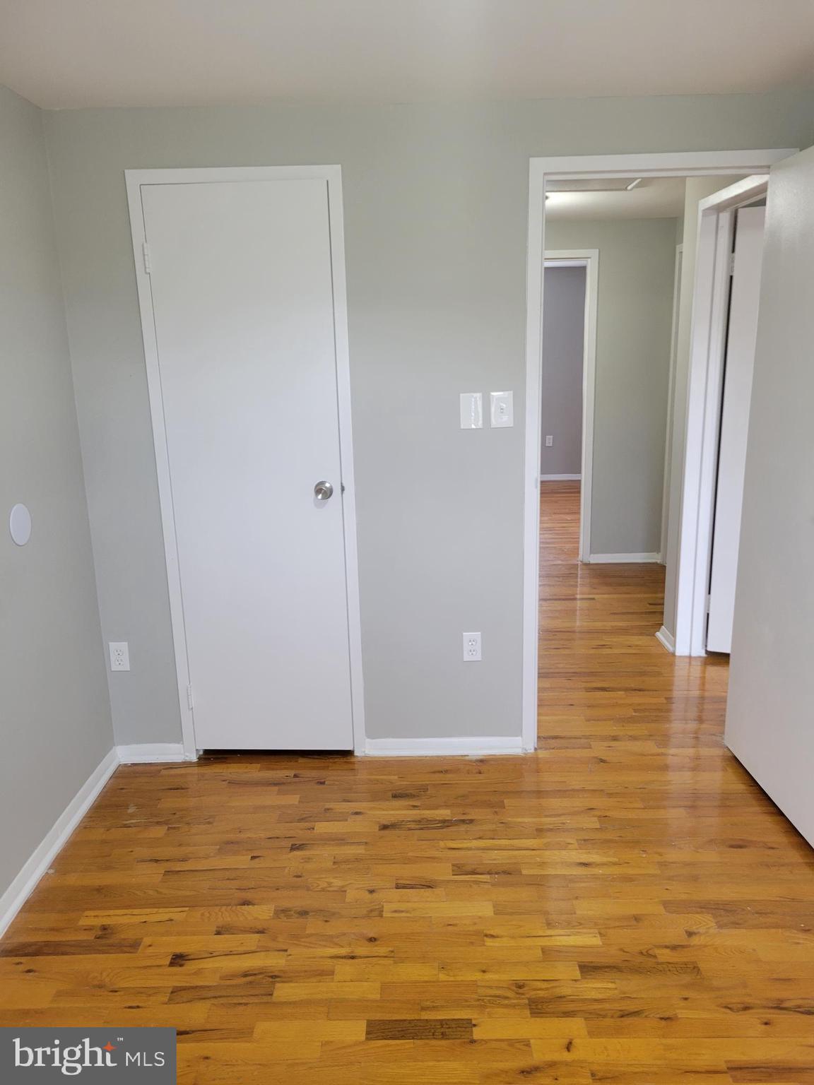 HAWTHORNE - Residential Lease