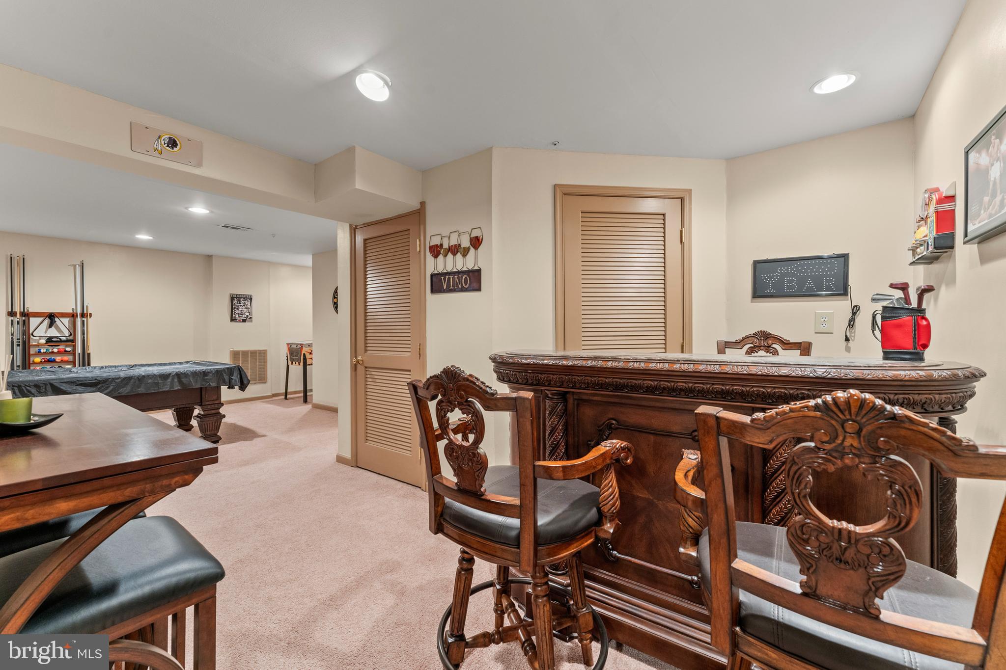 CHELTENHAM KNOLLS - Residential