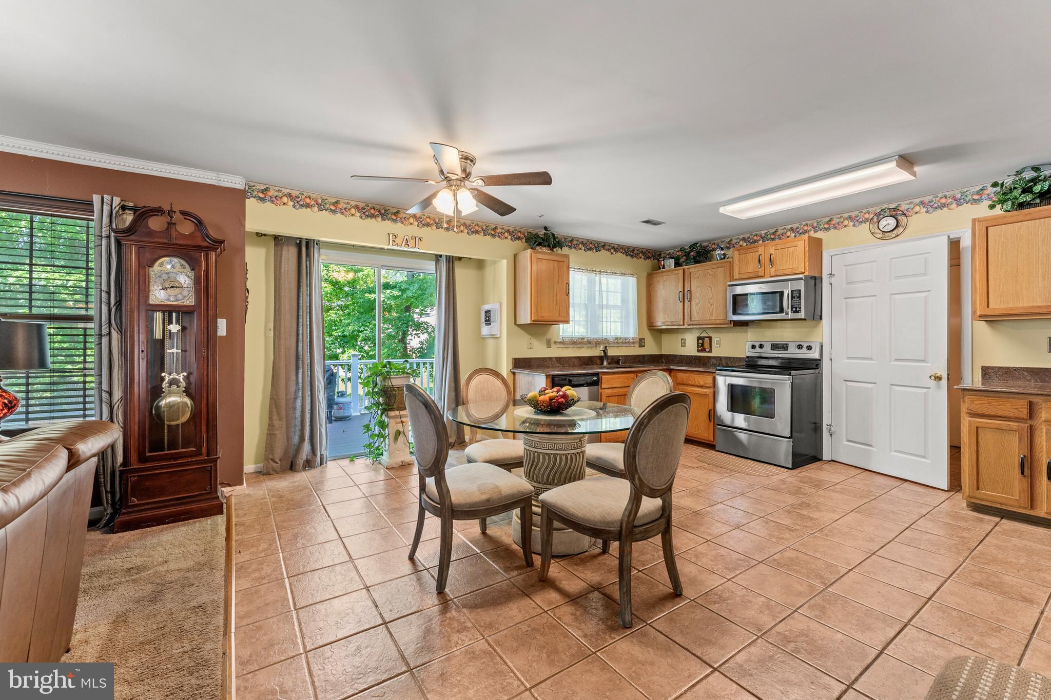 CHELTENHAM KNOLLS - Residential