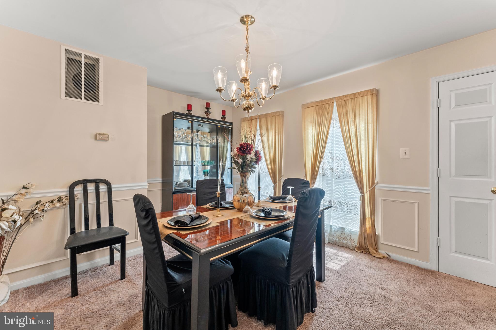 CHELTENHAM KNOLLS - Residential