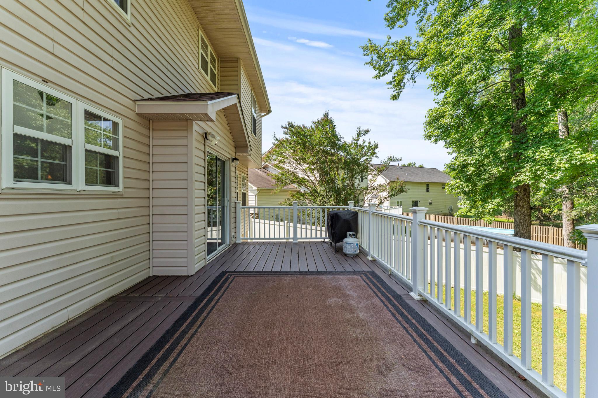 CHELTENHAM KNOLLS - Residential