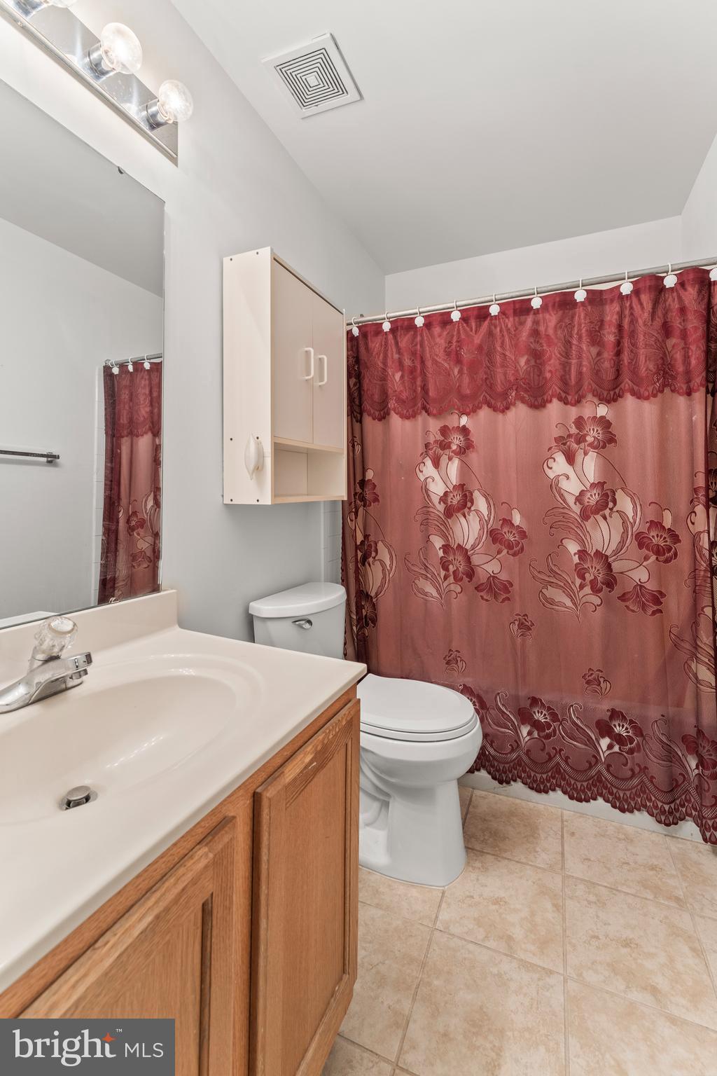 CHELTENHAM KNOLLS - Residential