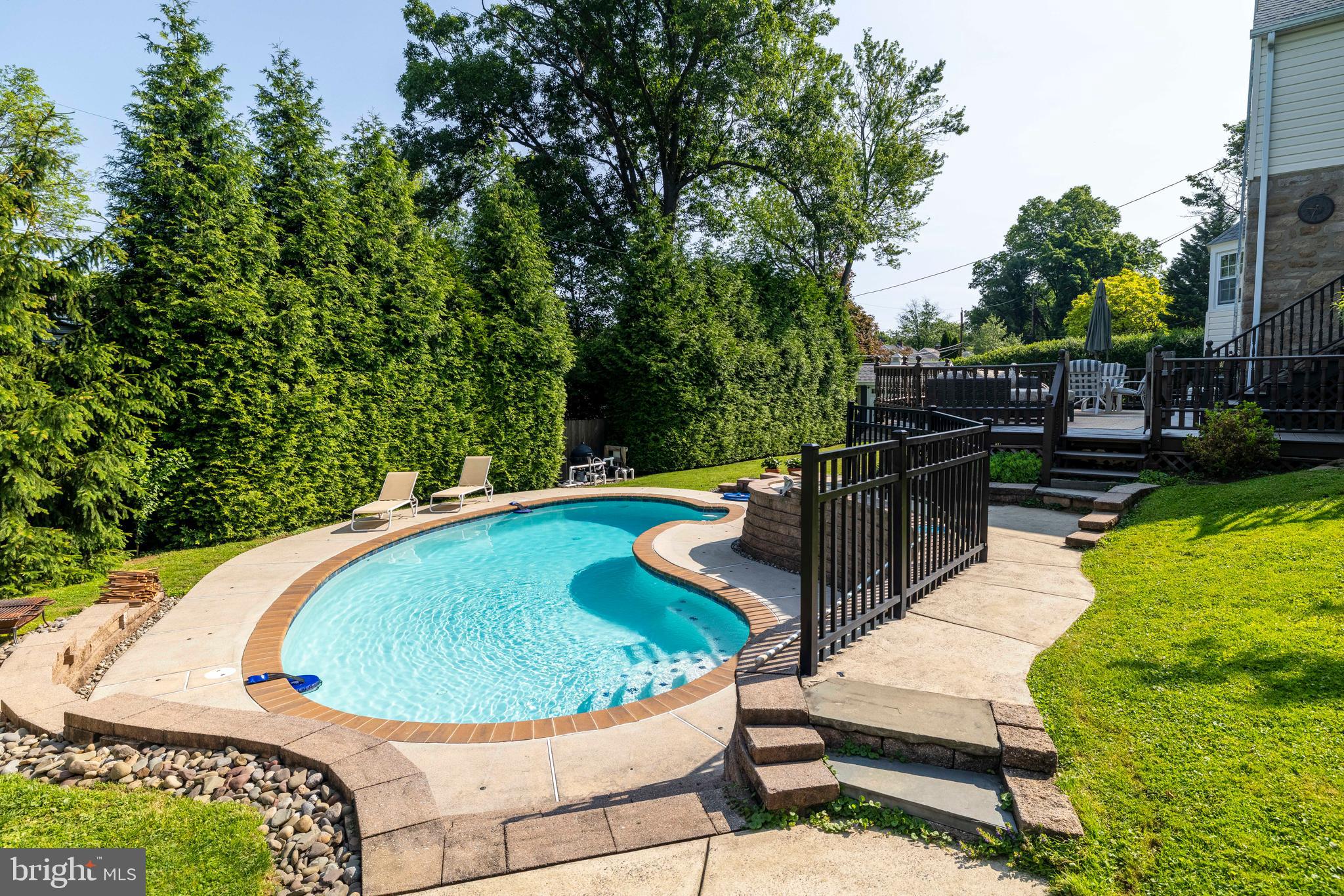 OVERLOOK HILLS - Residential