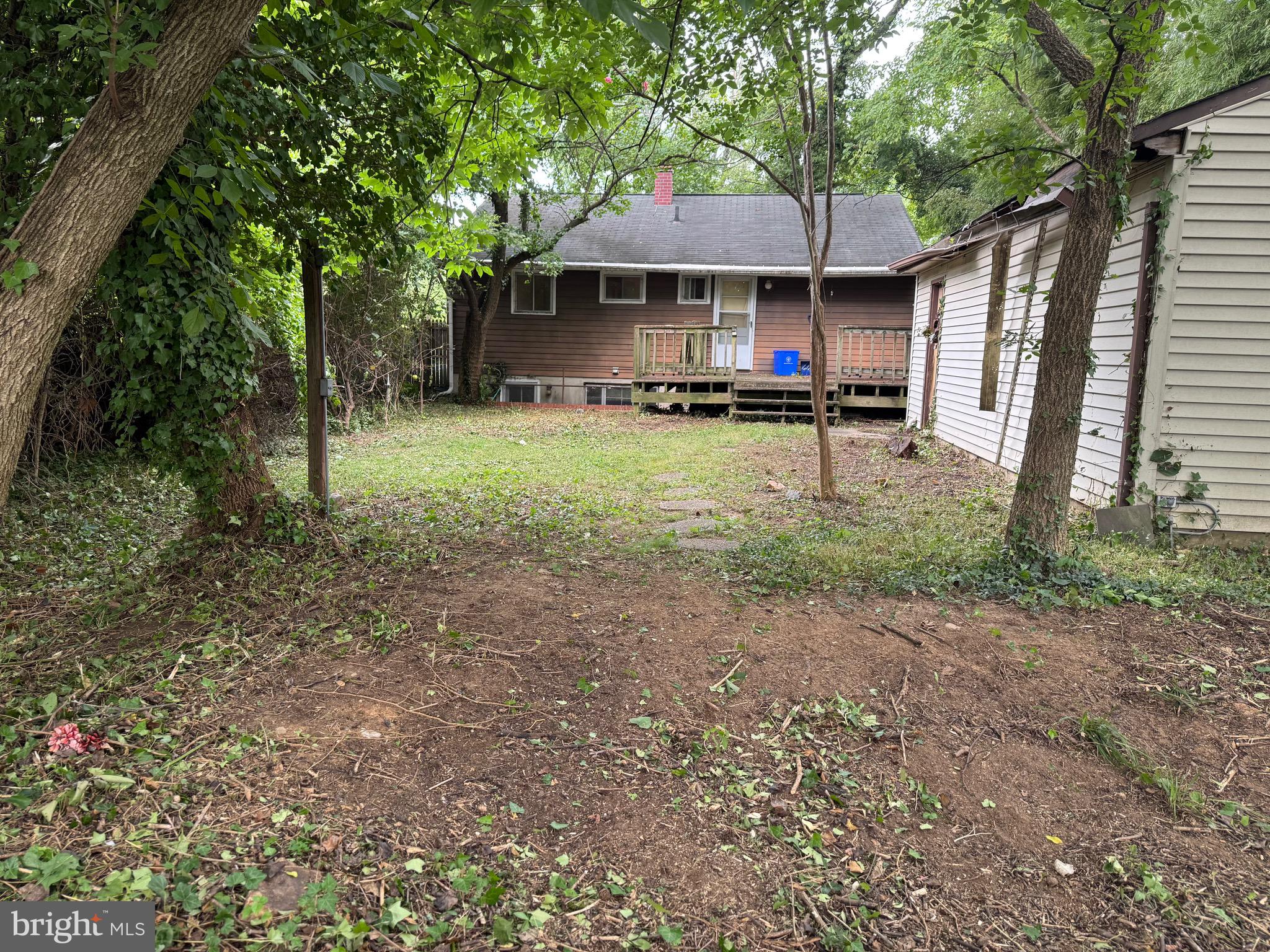 13711 PARKLAND DRIVE