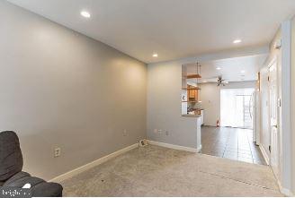 WHITMAN - Residential