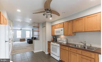 WHITMAN - Residential