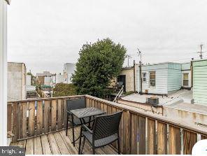 WHITMAN - Residential