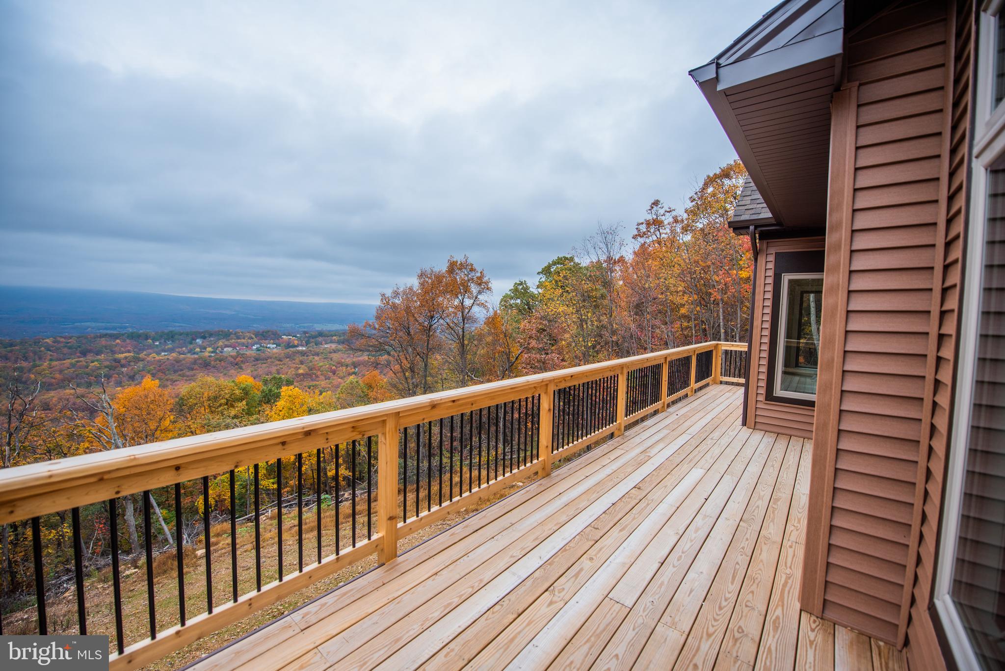 ROUND TOP ESTATES - Residential