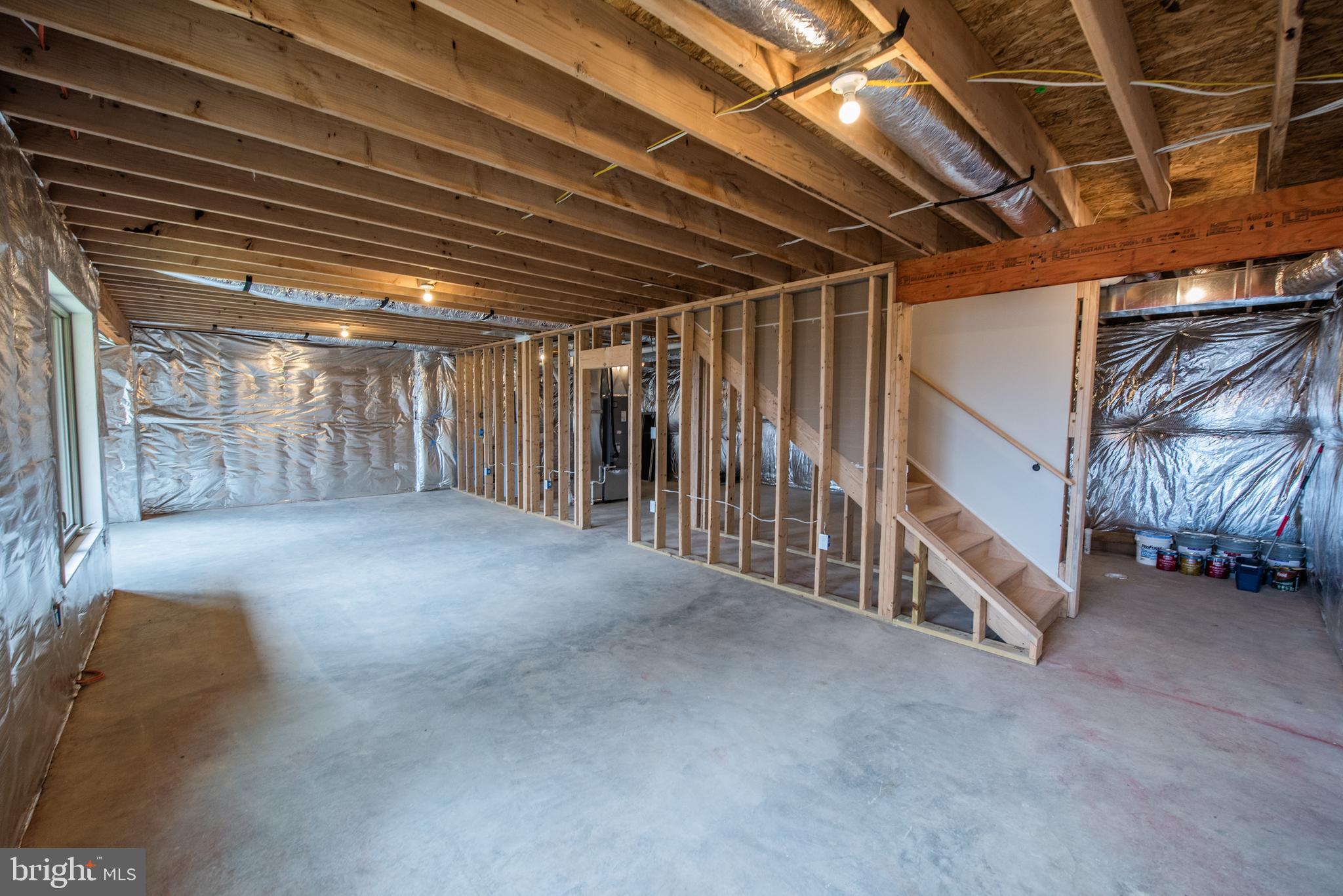 ROUND TOP ESTATES - Residential