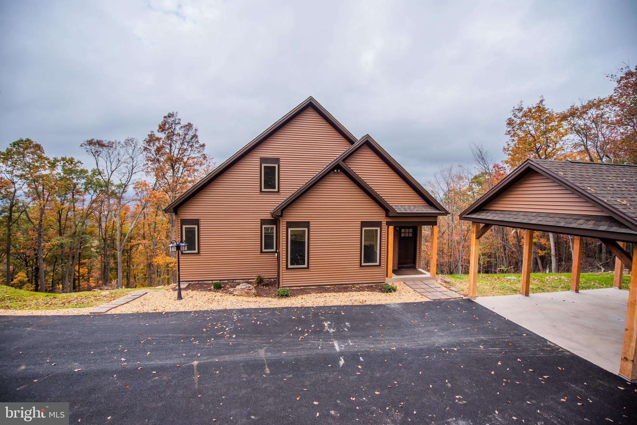 ROUND TOP ESTATES - Residential