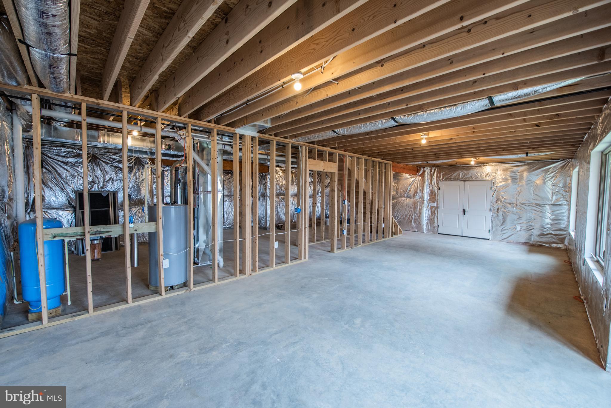 ROUND TOP ESTATES - Residential