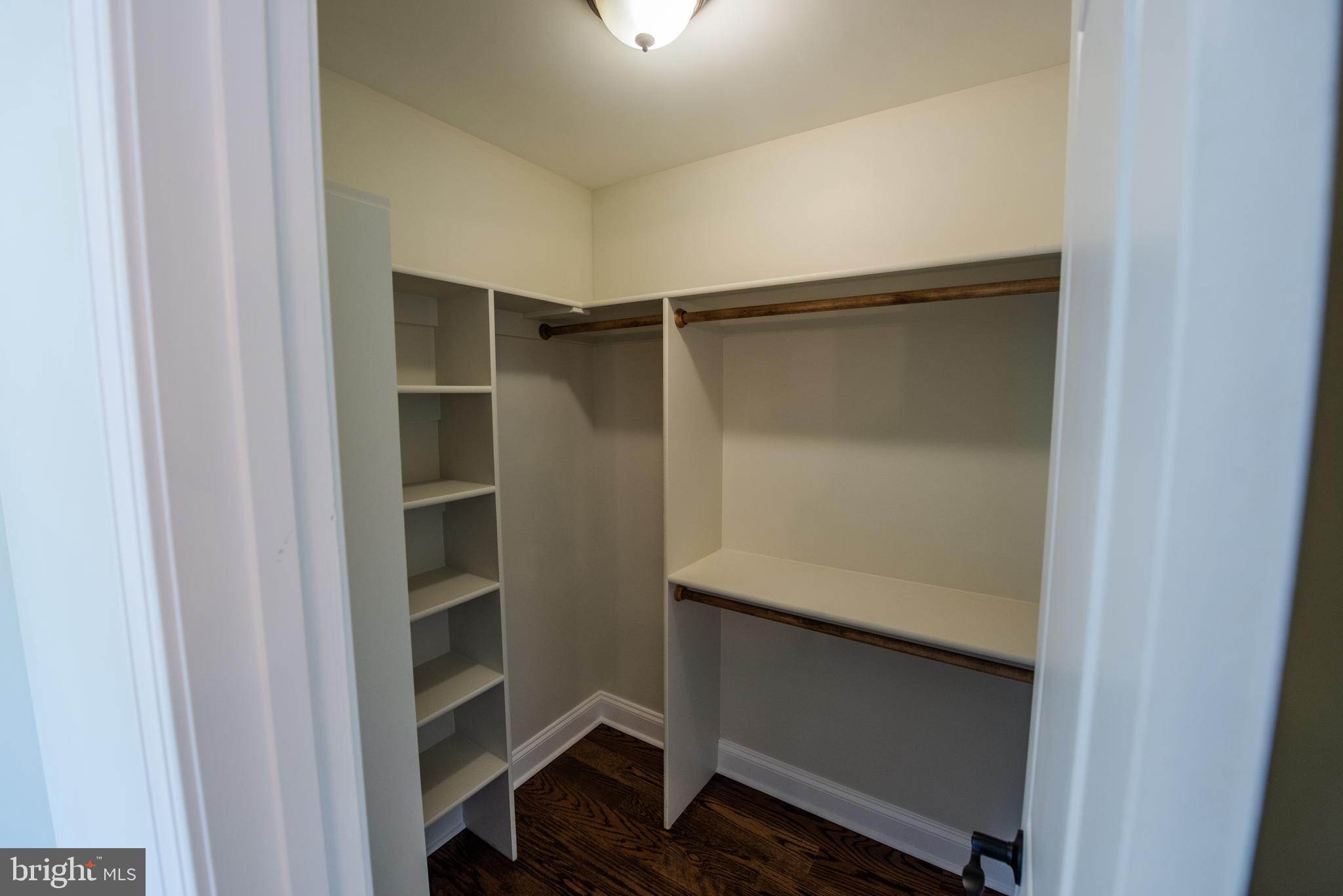 ROUND TOP ESTATES - Residential