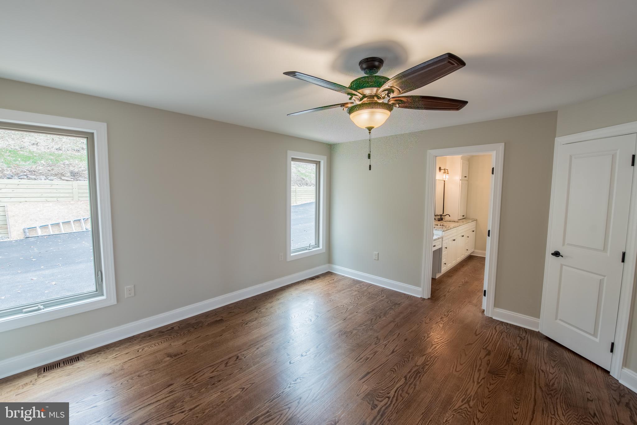 ROUND TOP ESTATES - Residential