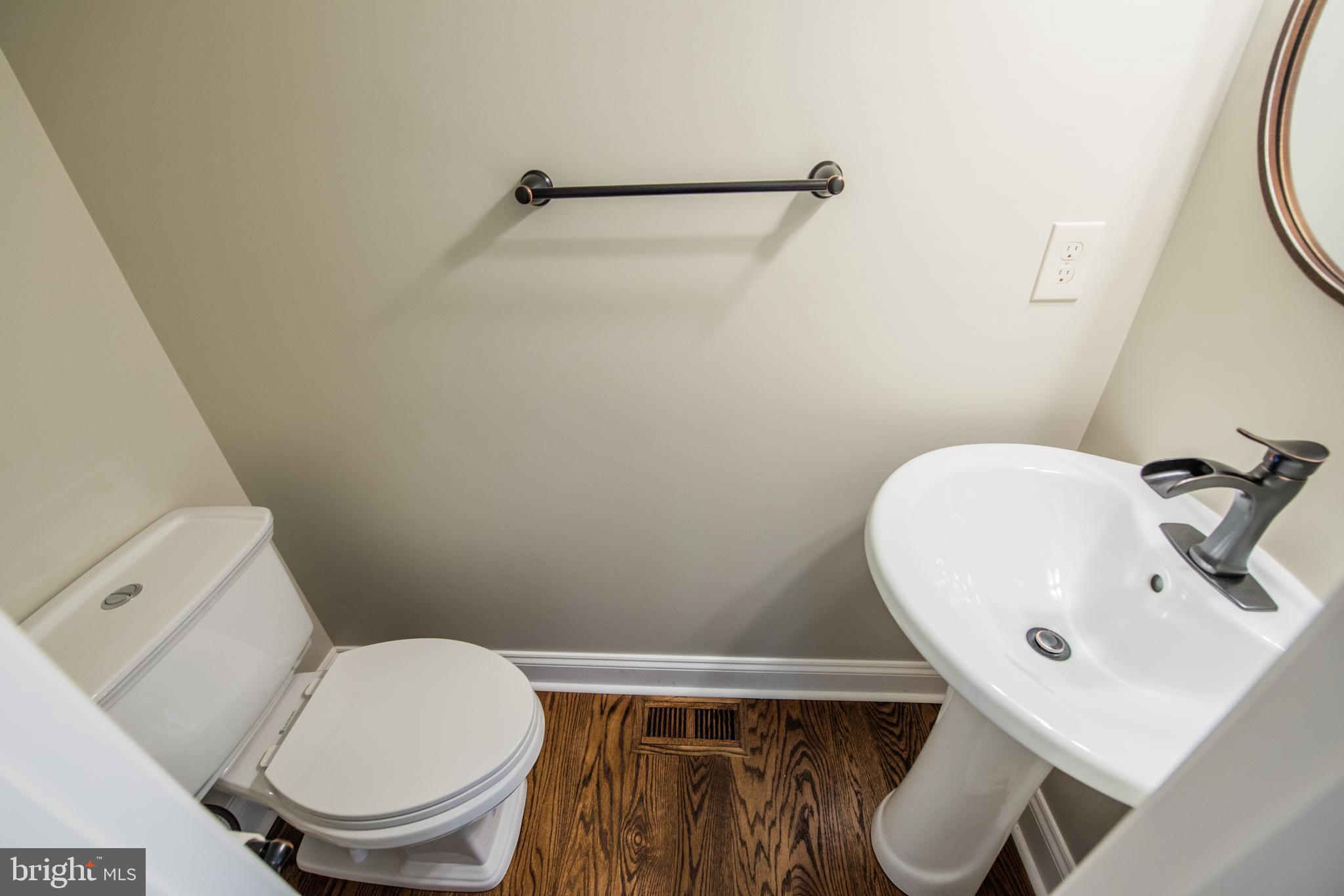 ROUND TOP ESTATES - Residential