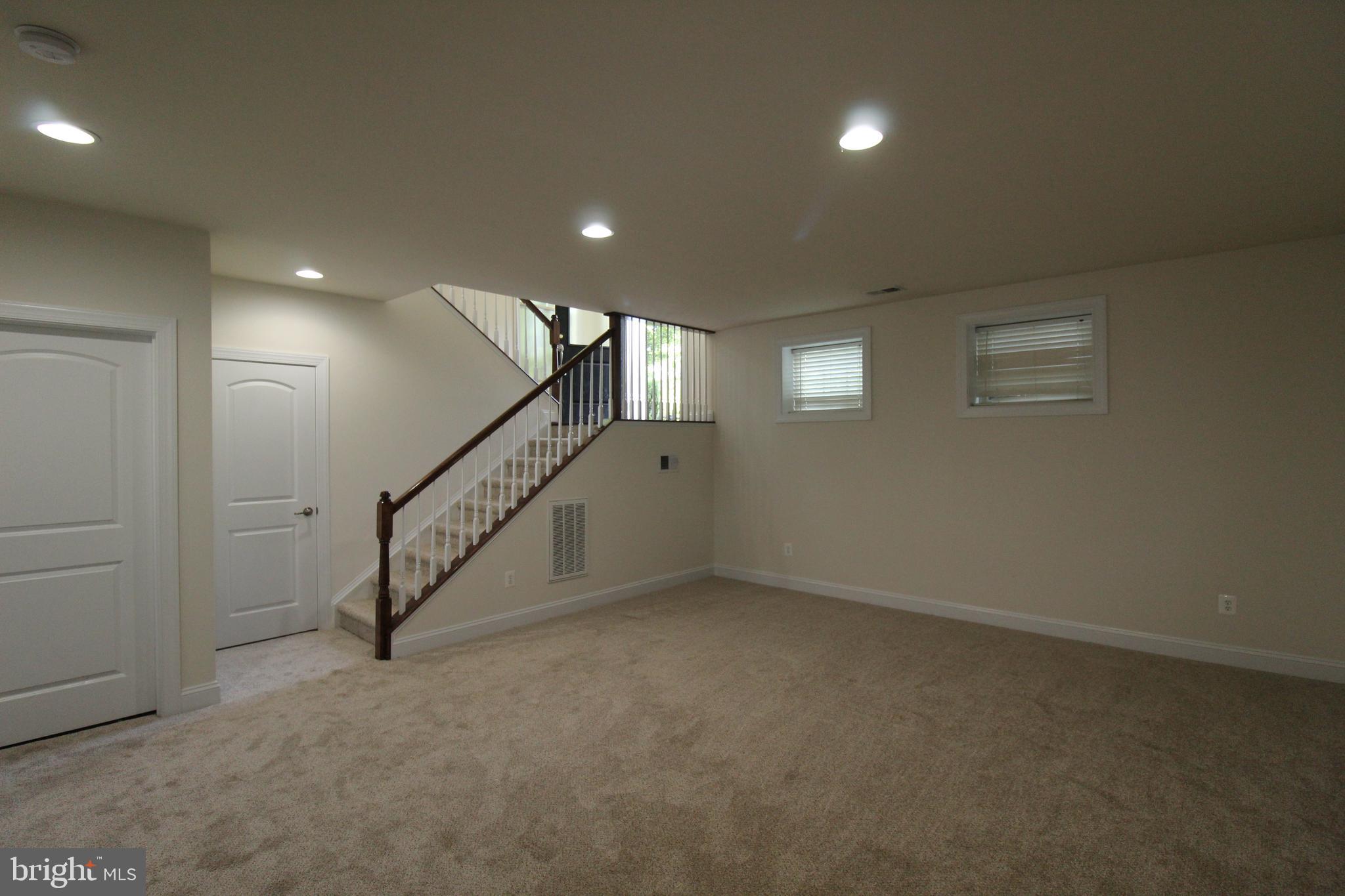 STATION VIEW - Residential Lease