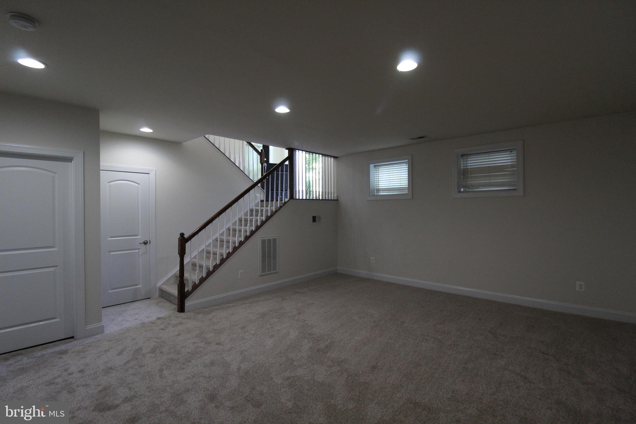 STATION VIEW - Residential Lease