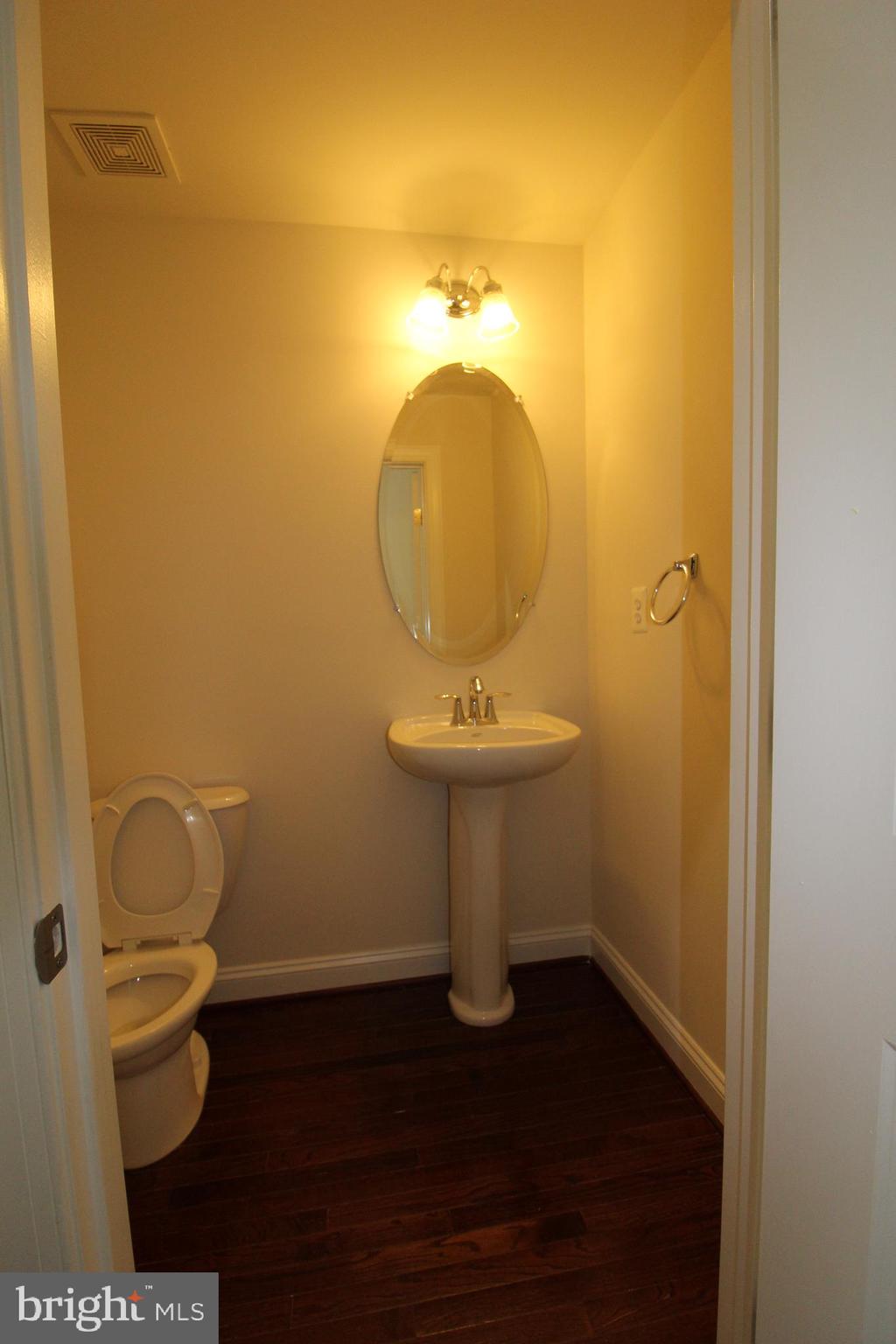 STATION VIEW - Residential Lease