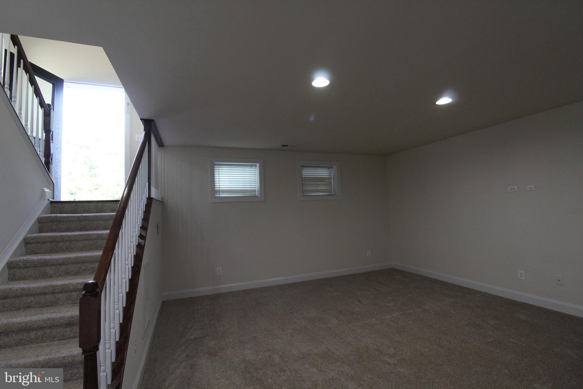 STATION VIEW - Residential Lease