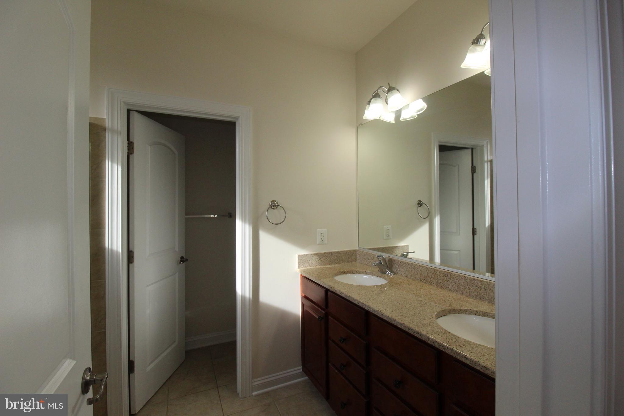 STATION VIEW - Residential Lease