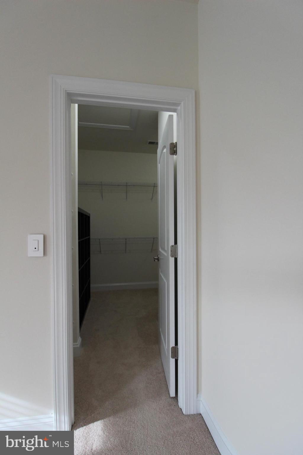 STATION VIEW - Residential Lease