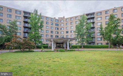 3450 TOLEDO TERRACE 727 HYATTSVILLE MD 20782