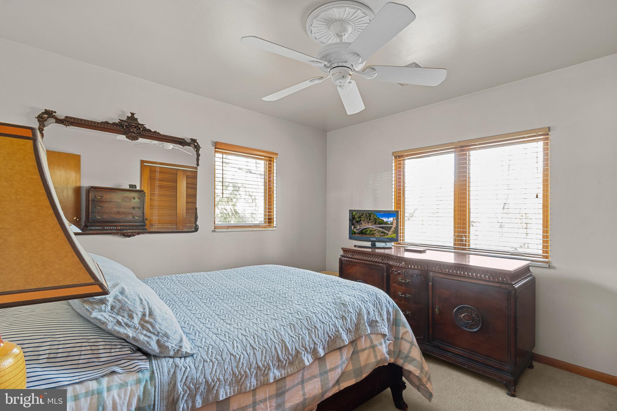 WALNUT RIDGE - Residential