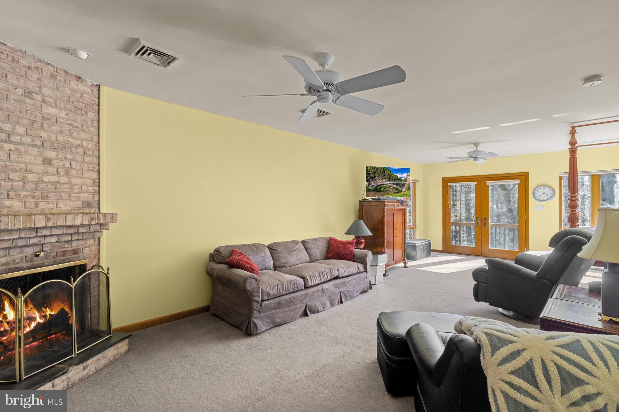 WALNUT RIDGE - Residential