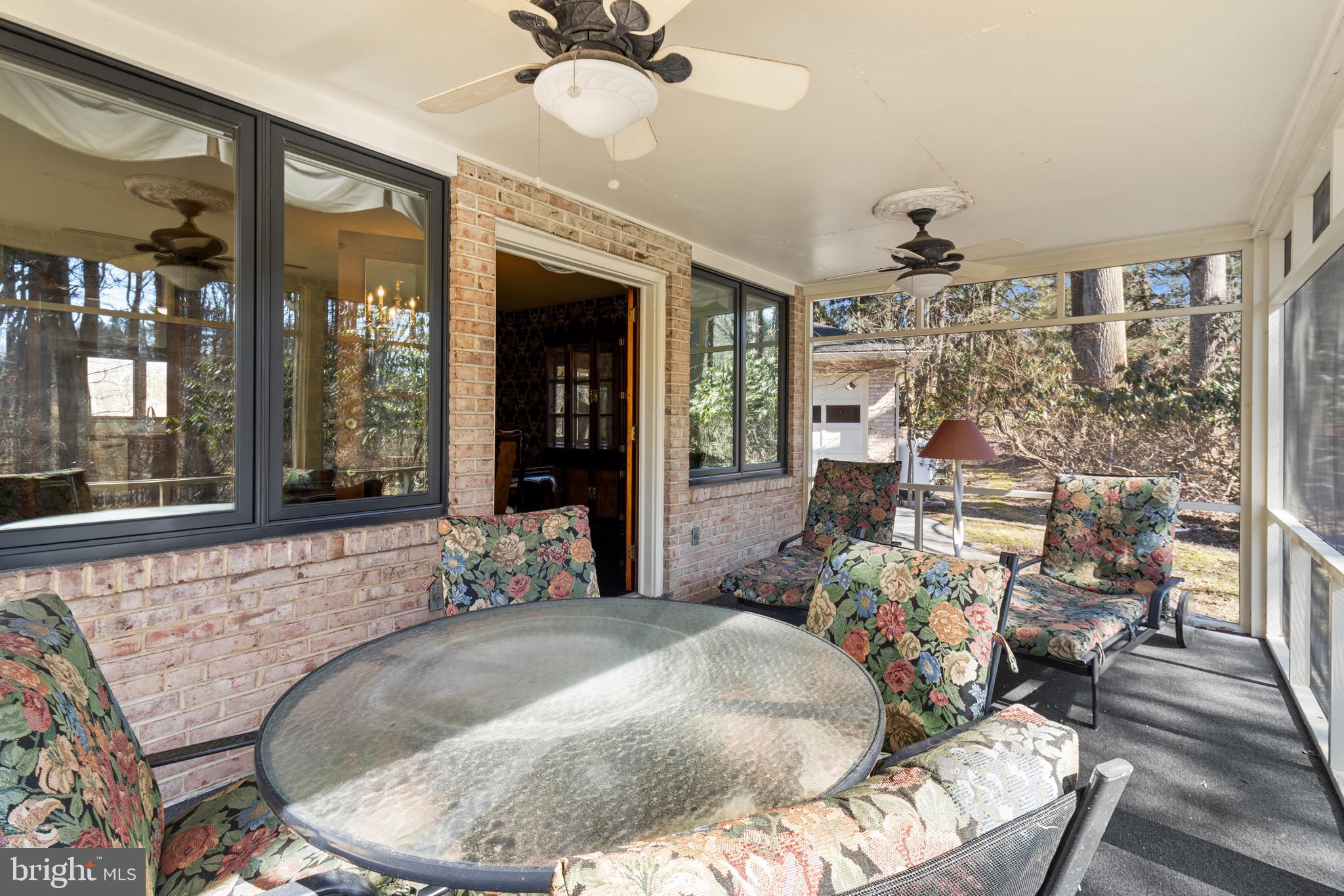 WALNUT RIDGE - Residential